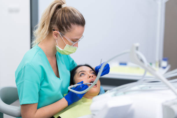 Best Holiday Emergency Dentist in Longview Heights, WA